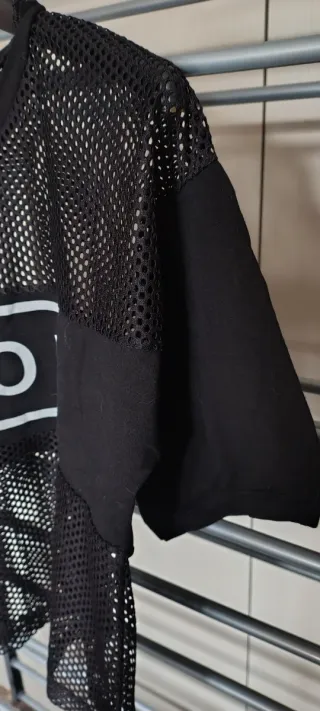 Maglia rete Emporio 88 con scritta GOOD