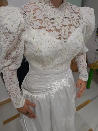 Vestido de Novia Blanco Encaje y Satén de los 90