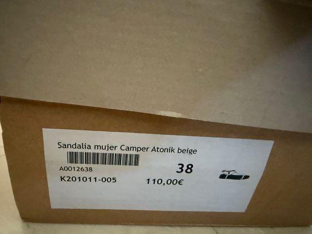 Sandalias Camper Negras y Blancas