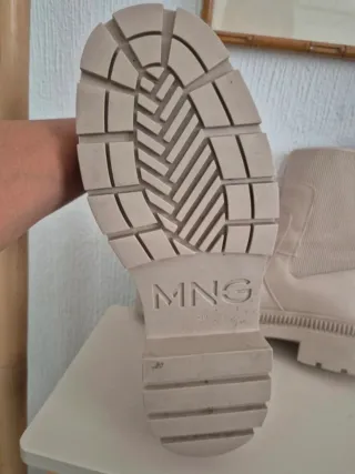 Botines track Mango beige