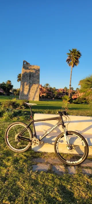 Kona Kula Watt carbon 27.5"o26" t. L equipada tope