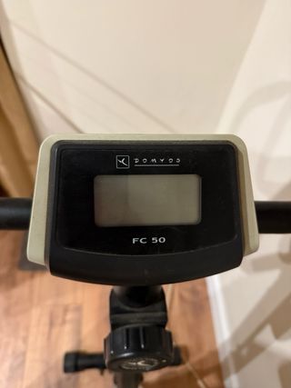 Bicicleta estática negra