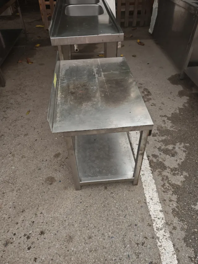 Mesa de acero inoxidable 95x60x70