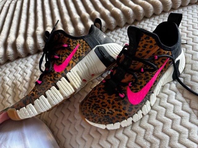 Zapatillas Nike Leopardo Rosa y Marrón