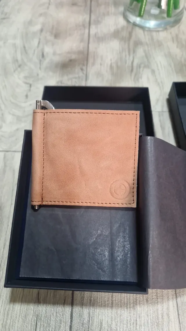 Portafoglio in pelle