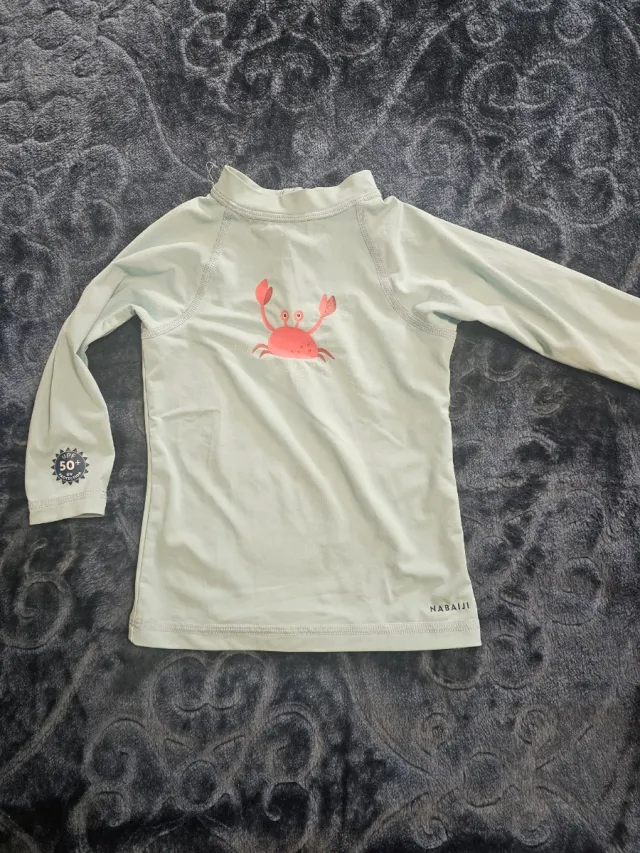 Camiseta manga larga con protección solar UPF 50+