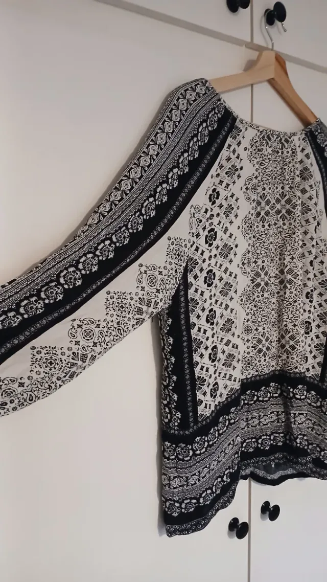 Blusa estampado étnico