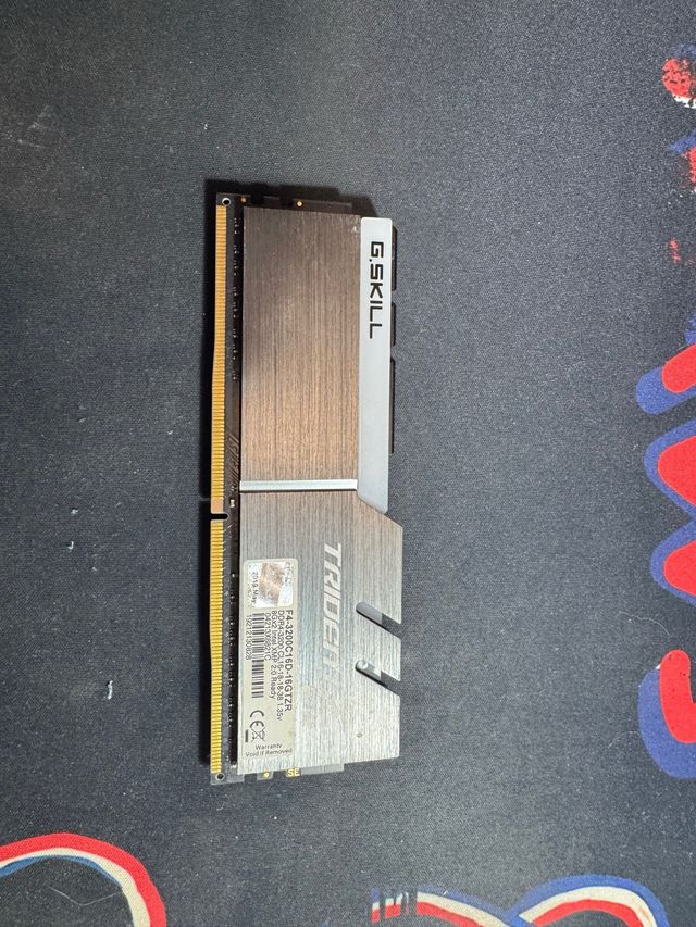 G.Skill Trident Z DDR4 RAM 8gb