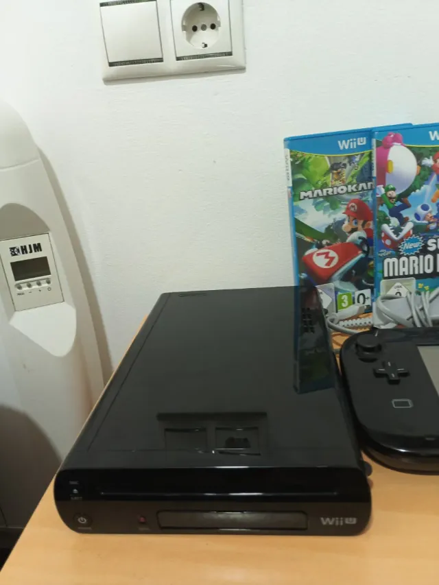 Nintendo Wii U Nera + Giochi
