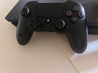 PlayStation 4 PS4 Nera