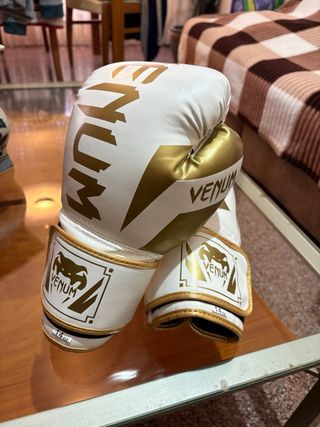 Guantes Boxeo Venum 14oz Blancos y Dorados