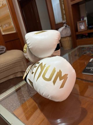 Guantes Boxeo Venum 14oz Blancos y Dorados