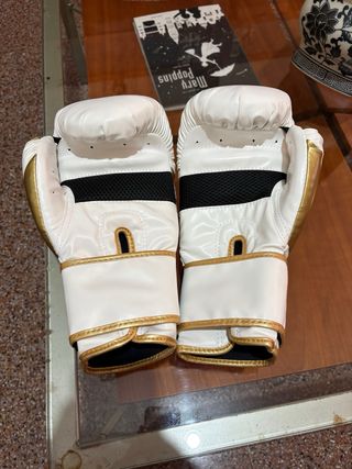 Guantes Boxeo Venum 14oz Blancos y Dorados