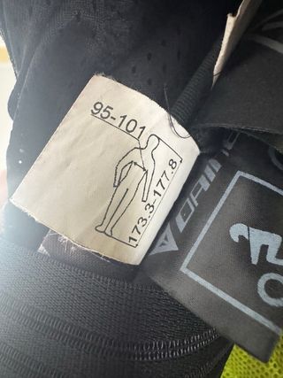 Chaleco AIRBAG Dainese D-air Talla M