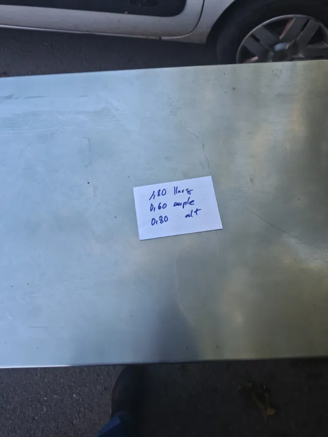 Mesa de acero inoxidable