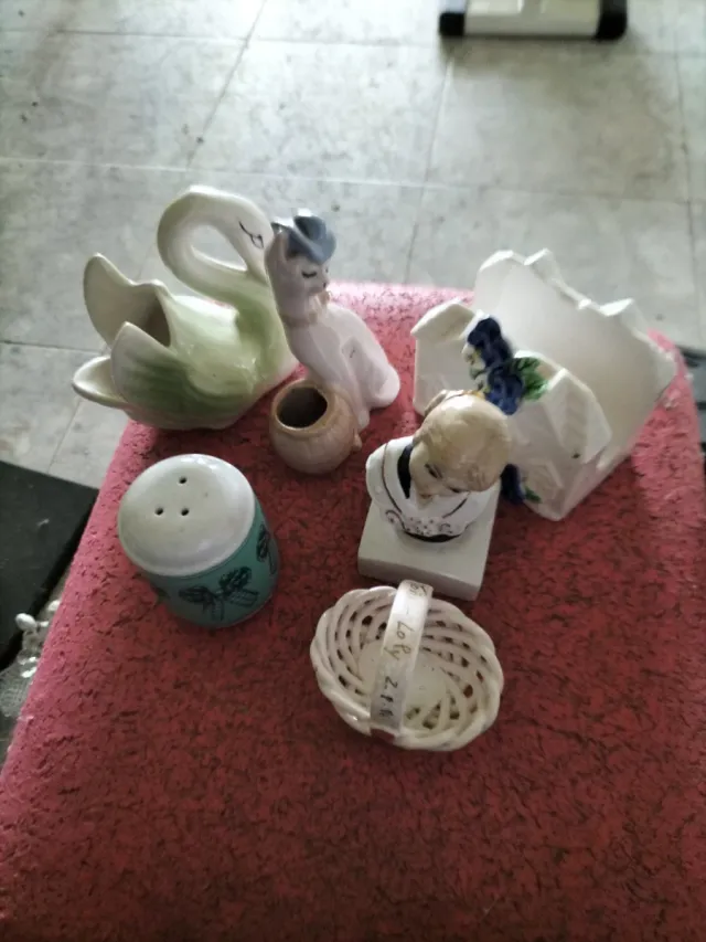 Lote Porcelana Cisne y Más