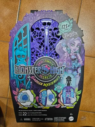 Monster High Skulltimate Secrets Twyla