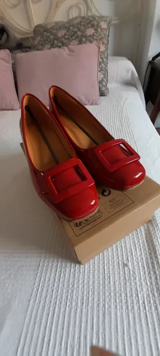 Zapatos charol vintage hebilla