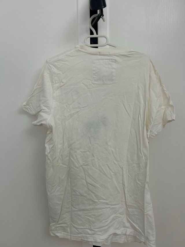 Camiseta Abercrombie & Fitch Blanca