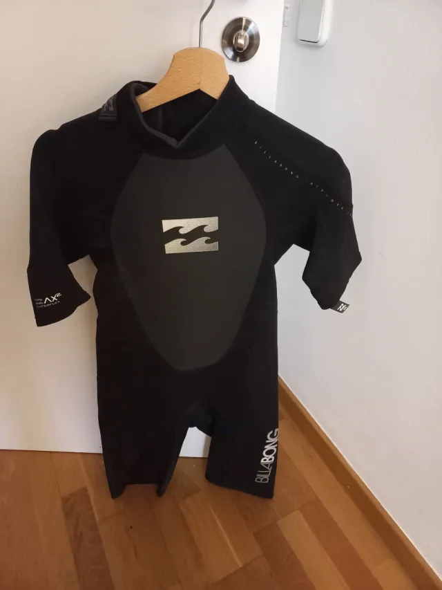 Traje de surf Billabong Intruder negro Talla M