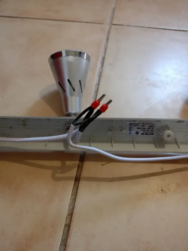 Aplique de banheiro 15W