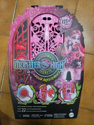 Monster High Secretos Jardín Draculaura