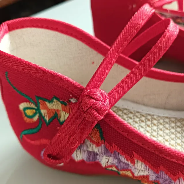 Zapatos bordados talla 37 ideáles para falleras