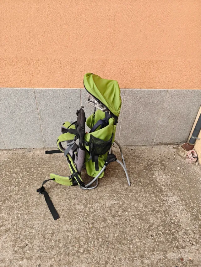 Mochila porta bebé montaña