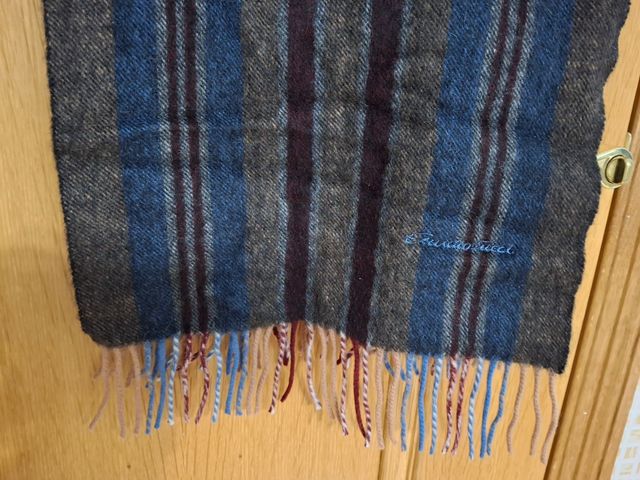 Bufanda Emidio Tucci 100% Cachemira NUEVA