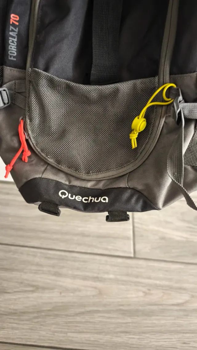 Mochila Senderismo Quechua Forclaz 70 Gris.