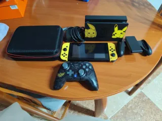 Lote Nintendo Switch: Juego y Accesorios