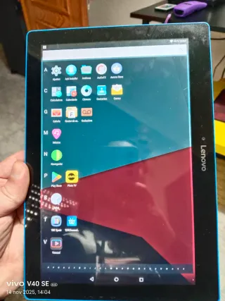 Tablet Lenovo 10 Negra y Azul 1gb de RAM y 16gb