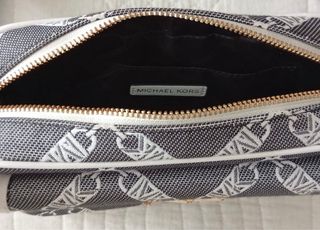 Bolso bandolera Michael Kors azul y blanco