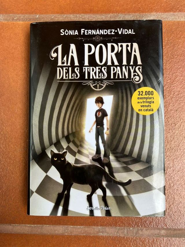 La Porta dels Tres Panys