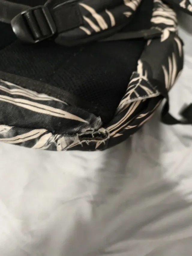 Mochila Billabong Hojas Tropicales