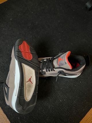 Air Jordan 4 Retro Taupe Haze Brown Red