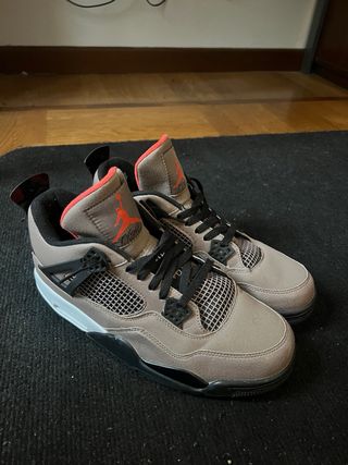 Air Jordan 4 Retro Taupe Haze Brown Red