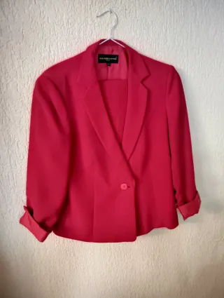 Traje fiesta rojo Mercedes Fuentes Talla 44