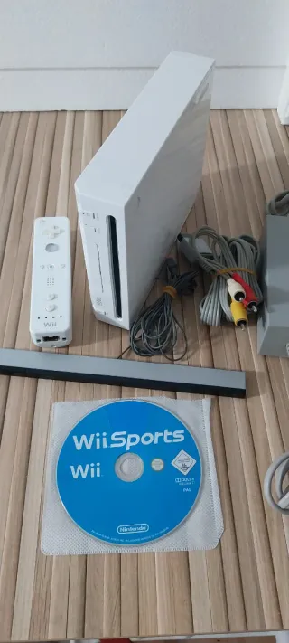 Nintendo Wii Blanca + Wii Sports