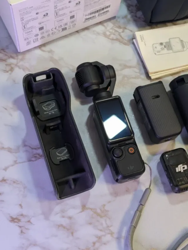 DJI Osmo Pocket 3 Creator Combo