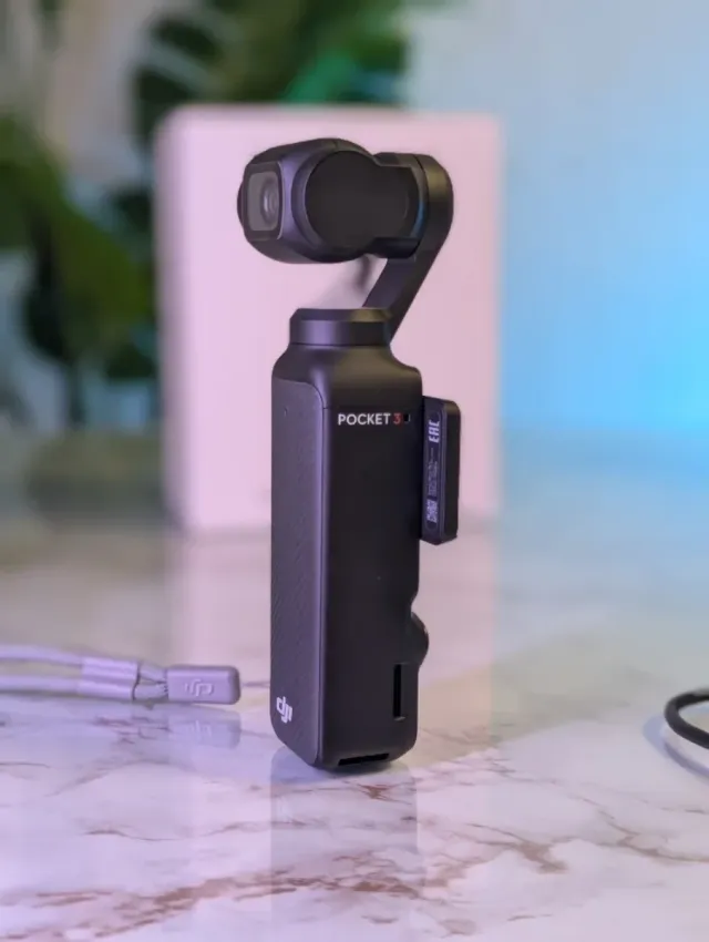 DJI Osmo Pocket 3 Creator Combo