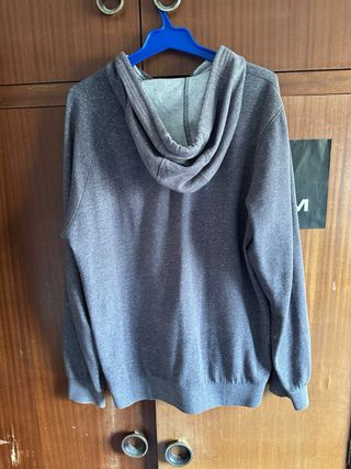 Sudadera Volcom gris con cremallera