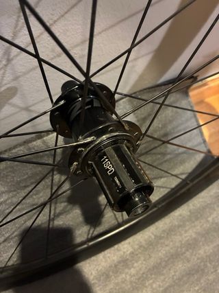 Rueda Zipp 303s Trasera Disc Center Lock shimano