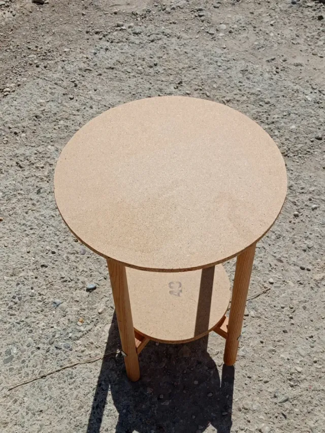 Mesa camilla pequena