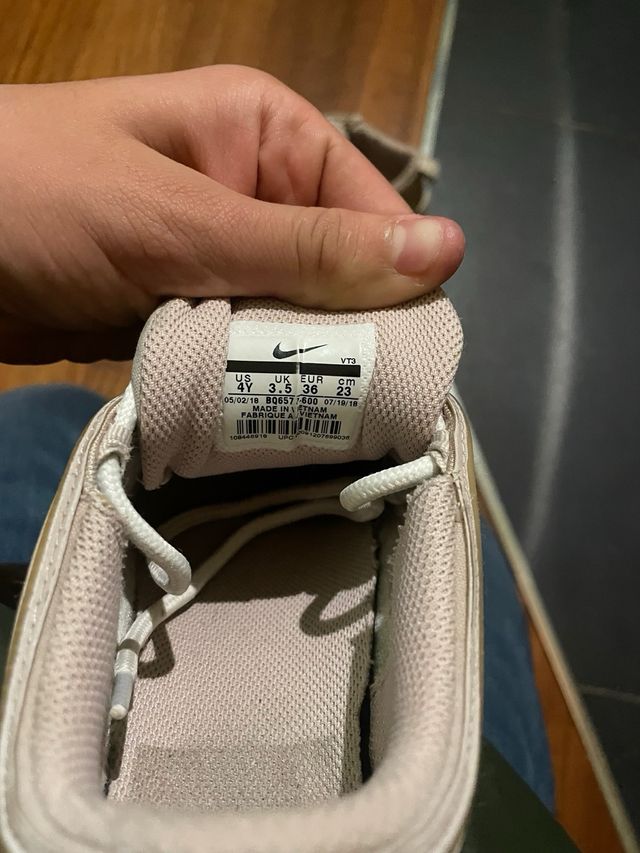 Nike silver rosa antico bambina