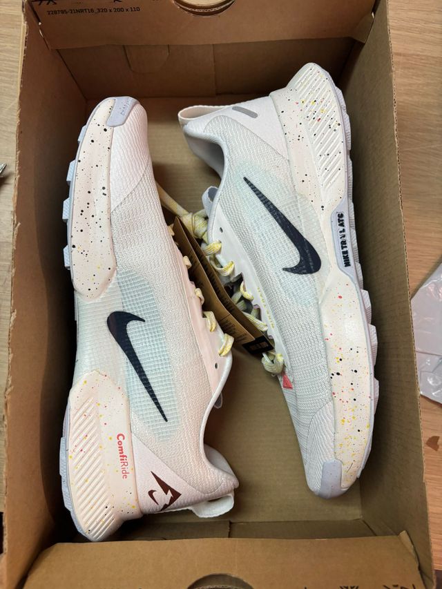 Nike Juniper Trail 3 Bianche