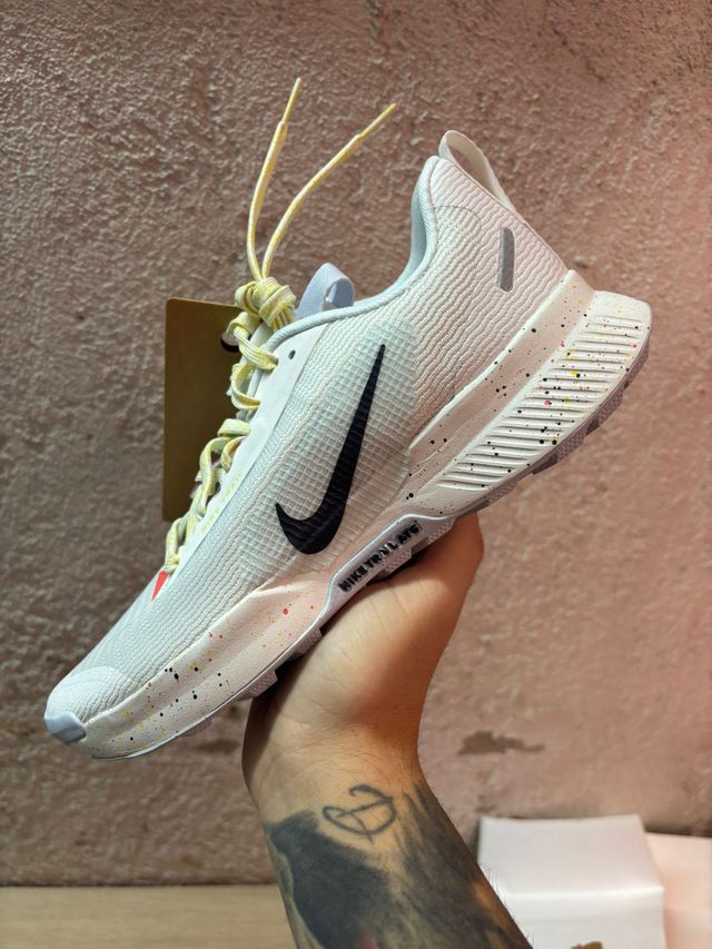 Nike Juniper Trail 3 Bianche