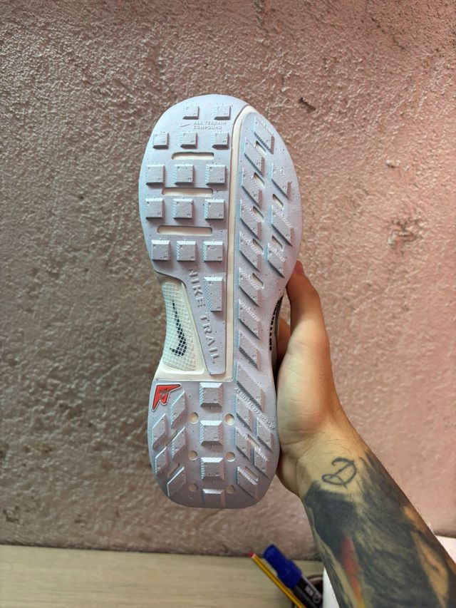 Nike Juniper Trail 3 Bianche