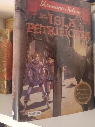 Colección  Crónicas del Reino de la Fantasía.