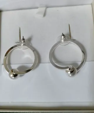 Pendientes aro plateados con perla